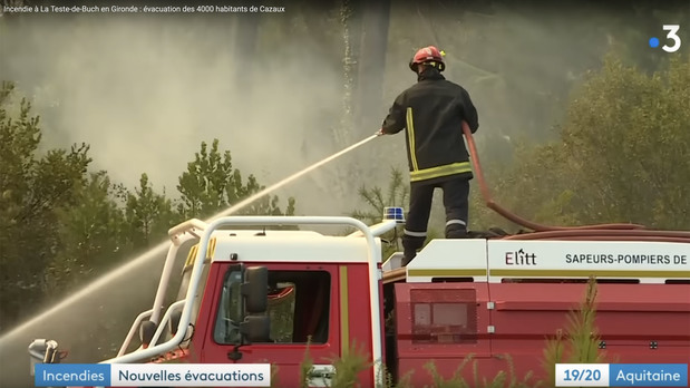 Incendie  La Teste-de-Buch en Gironde : vacuation des 4000 habitants de Cazaux