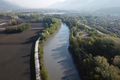 Vue aérienne de l'Isère entre Crolles et Froges - confortement de la digue rive droite par le SYMBHI
