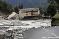 Route emportée et gendarmerie détruite par la crue du torrent du Boréon - tempête Alex 02/10/2020