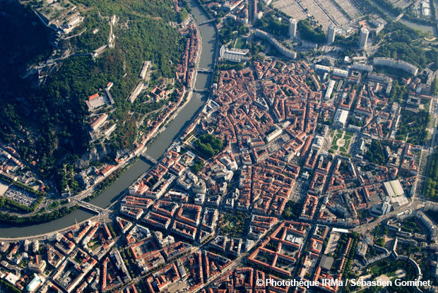 Retour sur la crue de l'Isre du 2 mai 2015, la plus importante observe  Grenoble depuis 1968 !