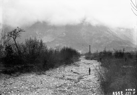 1911 - le lit du Manival  hauteur du tramway de Chapareillan