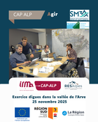 Le 25 novembre 2025, le SM3A - EPTB Arve a conduit un exercice de gestion de crise sur la digue de la Charlotte, � Sallanches, dans des conditions m�t�orologiques volontairement r�alistes.
 
📄 Le sc�nario : 
Apr�s plusieurs jours de pluie et de neige, un redoux provoque une r�action de l�Arve et des torrents. La digue est mise en charge, conduisant le SM3A � activer son mode gestion de crue et � armer son Poste de Commandement, jusqu�au d�but de la d�crue.
Cet exercice s�inscrit dans le cadre du projet CAP ALP port� par l�IRMa avec l�implication pr�cieuse de l�association France Digues. Leur expertise a permis de construire un sc�nario coh�rent, proche des situations rencontr�es sur le terrain, et de nourrir les �changes gr�ce � des retours d�exp�rience issus d�autres syndicats de rivi�res.
Ce type de sc�nario est loin d��tre fictif.

Une journ�e dense, exigeante et surtout essentielle pour renforcer la pr�paration des �quipes et la s�curit� des territoires.

Avec Association France Digues et SM3A - EPTB Arve
 -----------------------------------------------
Avec le soutien de : 

L'Union Europ�enne (UE)(PO FEDER Massif des Alpes)
R�gion Sud - Provence-Alpes-C�te d'Azur
R�gion Auvergne-Rh�ne-Alpes


L'Europe s'engage en R�gion Sud
Fonds europ�en de d�veloppement r�gional (FEDER)
ANCT - Agence nationale de la coh�sion des territoires
