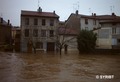 Crue de la Brvenne  l'Arbresle le 2 dcembre 2003