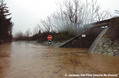 Crue du Garon  Givors le 2 dcembre 2003 - inondation de la cit du Garon