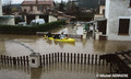 Crue du Garon  Givors le 2 dcembre 2003 - inondation de la cit du Garon