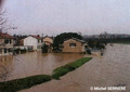 Crue du Garon  Givors le 2 dcembre 2003 - inondation de la cit du Garon