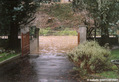 Crue du Garon et inondation du chemin des Charmes  Grigny le 2 dcembre 2003