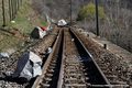 Eboulement sur la zone d'activit de la Saulcette - voie SNCF endommage