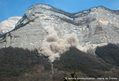 Chutes de pierres et de blocs depuis la falaise du Bec Margain