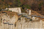 Pose de filets pare-blocs sur les contreforts de la Bastille