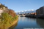 Pose de filets pare-blocs sur les contreforts de la Bastille