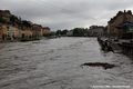 Crue de l'Isre  Grenoble - voies sur berges inondes en amont du pont Marius Gontard