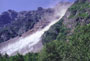 Chutes de pierres et de blocs sur le GR 549 (tour du Valbonnais-Beaumont)