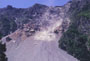 Chutes de pierres et de blocs sur le GR 549 (tour du Valbonnais-Beaumont)