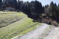 Glissement de terrain à Samoëns (74) - route emportée au niveau de la niche d'arrachement