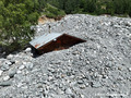 Crue du torrent des �tan�ons � la B�rarde - habitation engrav�e jusqu'au toit