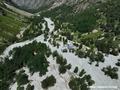 Crue du torrent des �tan�ons � la B�rarde - engravements des terrains � l'entr�e du village
