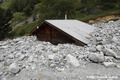 Crue du torrent des �tan�ons � la B�rarde - habitation engrav�e jusqu'au toit