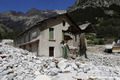 Crue du torrent des �tan�ons � la B�rarde - b�timents engrav�s dans le centre du village
