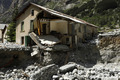 Crue du torrent des �tan�ons � la B�rarde - d�g�ts autour de l'�glise et du nouveau lit du torrent