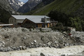Crue du torrent des �tan�ons � la B�rarde - d�g�ts autour de l'�glise et du nouveau lit du torrent