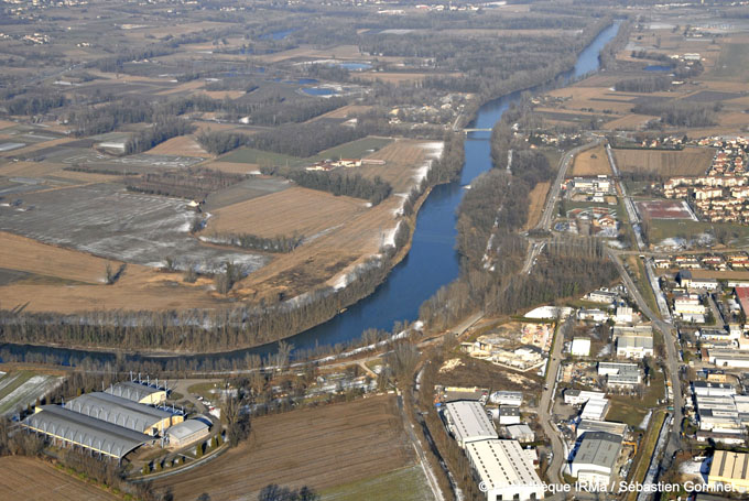Vue arienne de l'Isre  Domne